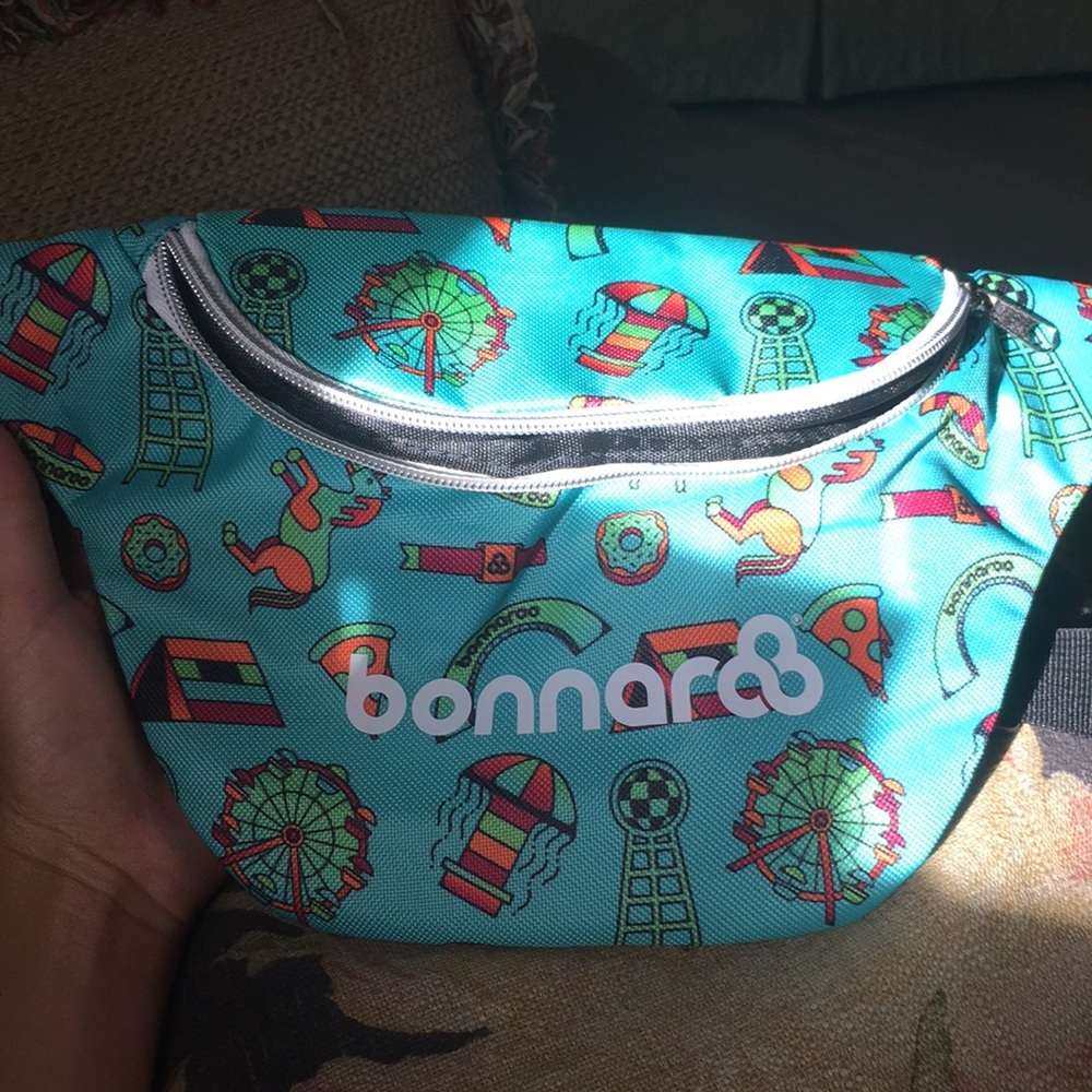 Bonnaroo 2018 fanny pack